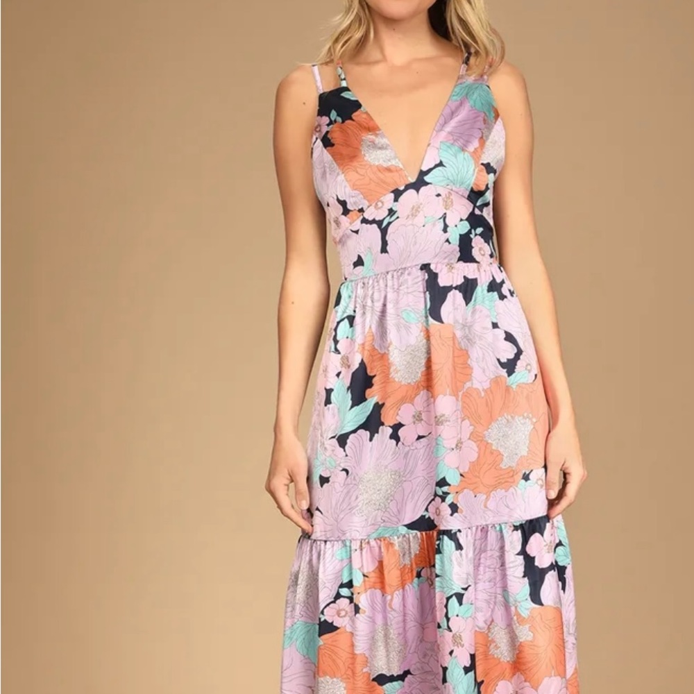 Dreamy Blooms Navy Blue Multi Floral Print Tiered Maxi Dress .new with tags .